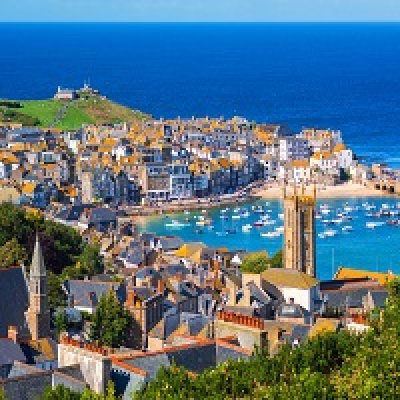 Amazing places to visit in England by train image