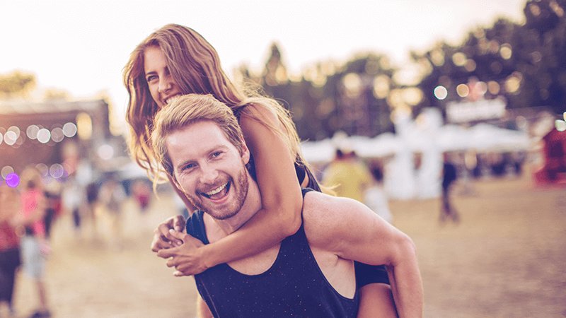 couple at a festival